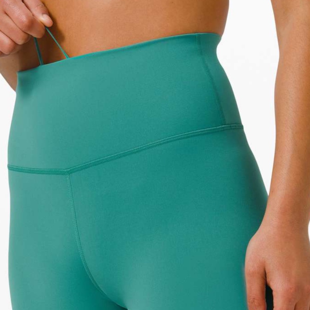 Lululemon wunder train shorts - Picture 5 of 5